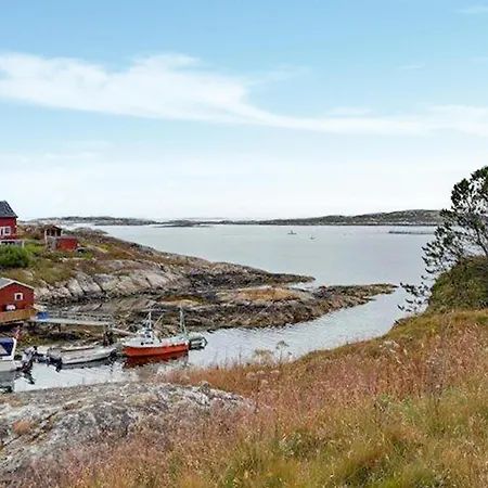 Koselig Hjem I Mausund Med Wifi Feriehus Bogoyvaer